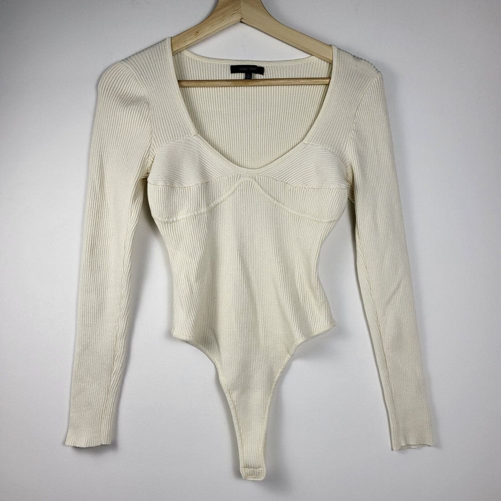 Love Tree Off White Ribbed Long Sleeve Neck Body Suit Size Large Snap Closer